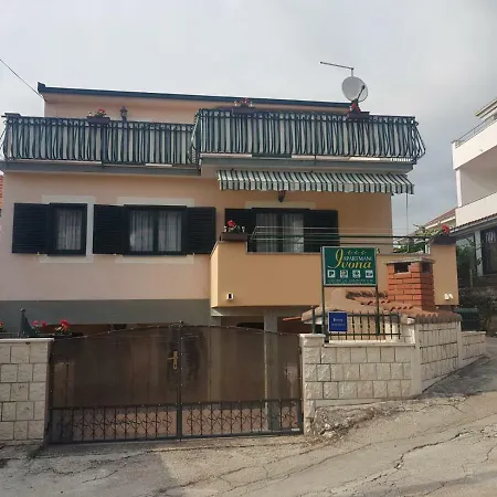 아파트먼트 이보나 아파트