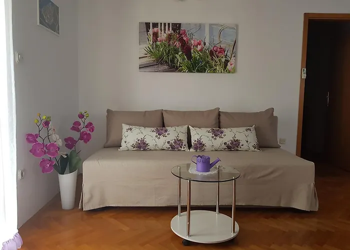 Ivona Apartment