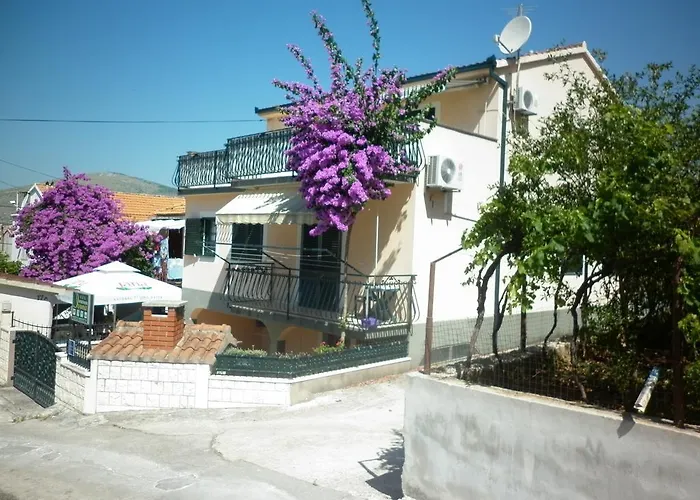 Ivona Apartment Trogir