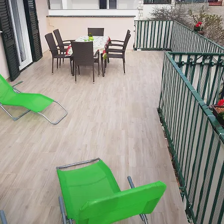Ivona Apartamento *